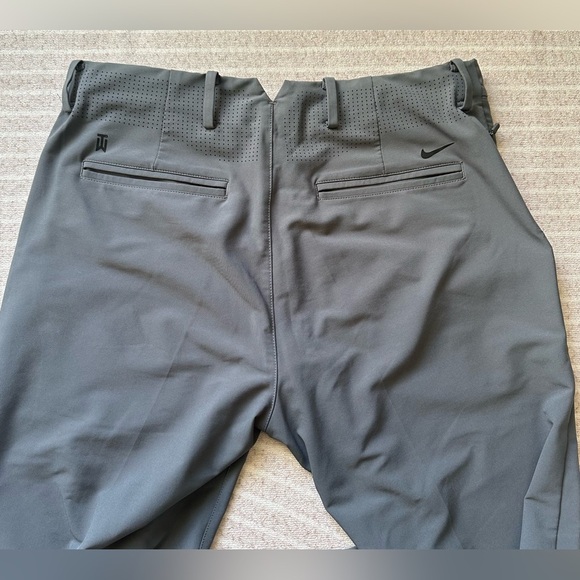 Nike Dri-Fit Tiger Woods Collection Pleated Pants 32x32 M Grey Golf performance - Picture 4 of 13